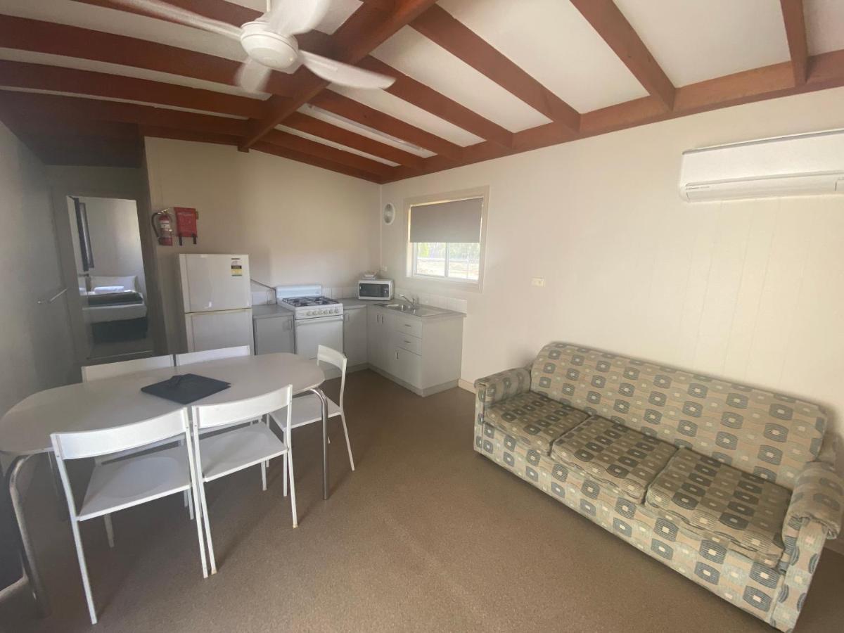 Big4 Moama Holiday Park Esterno foto