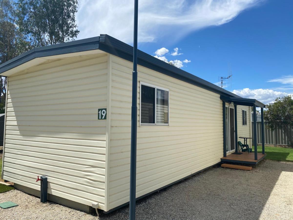 Big4 Moama Holiday Park Esterno foto