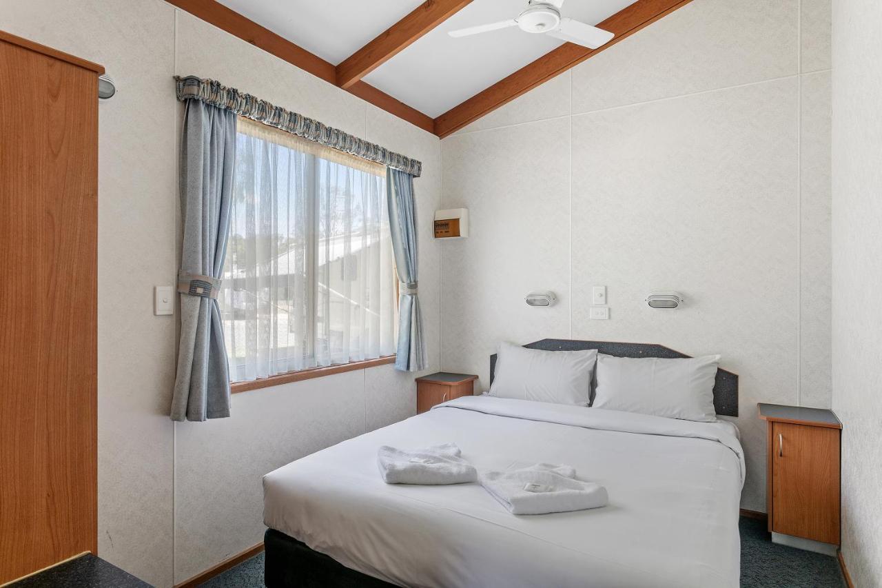 Big4 Moama Holiday Park Esterno foto