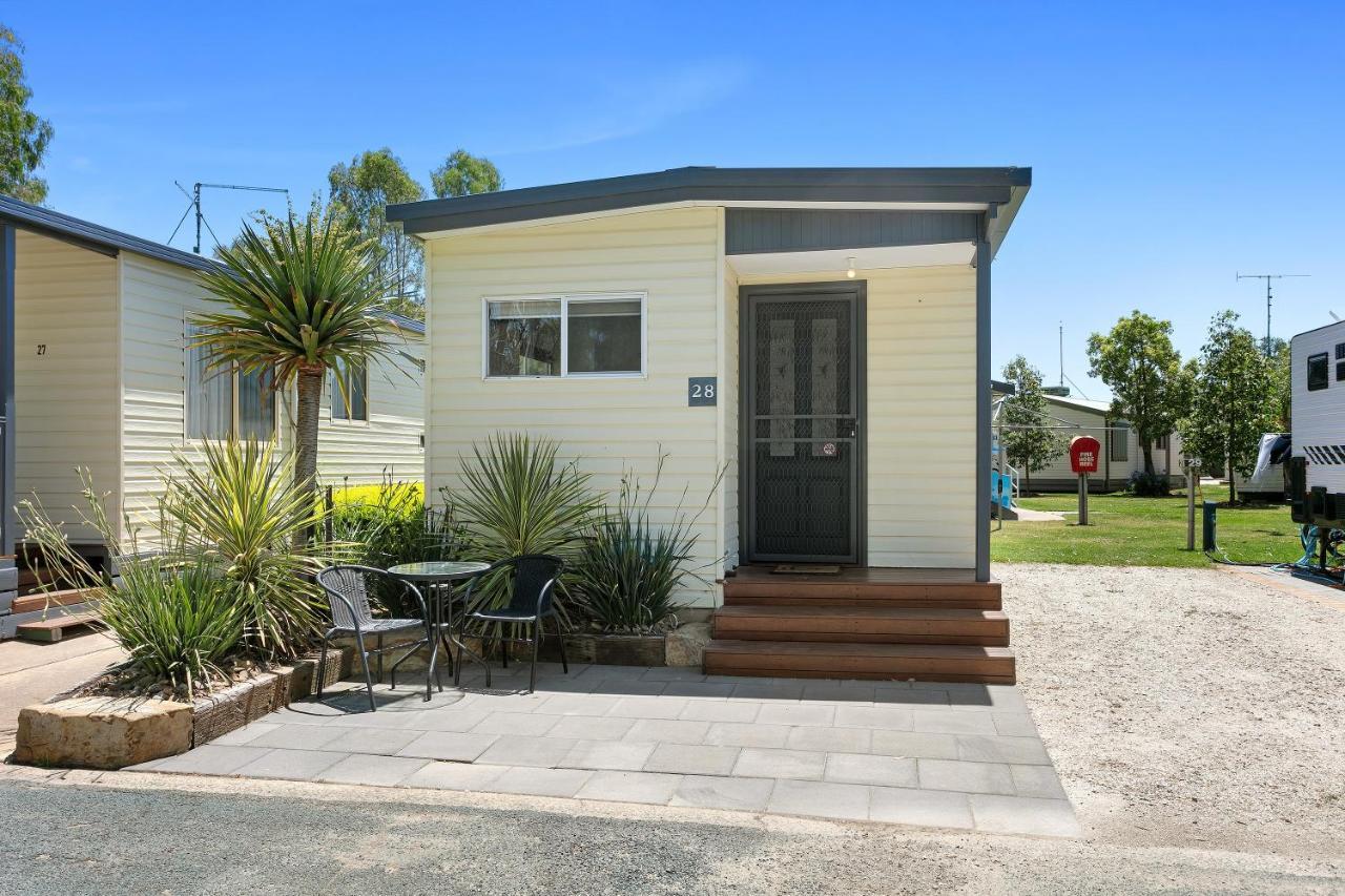 Big4 Moama Holiday Park Esterno foto