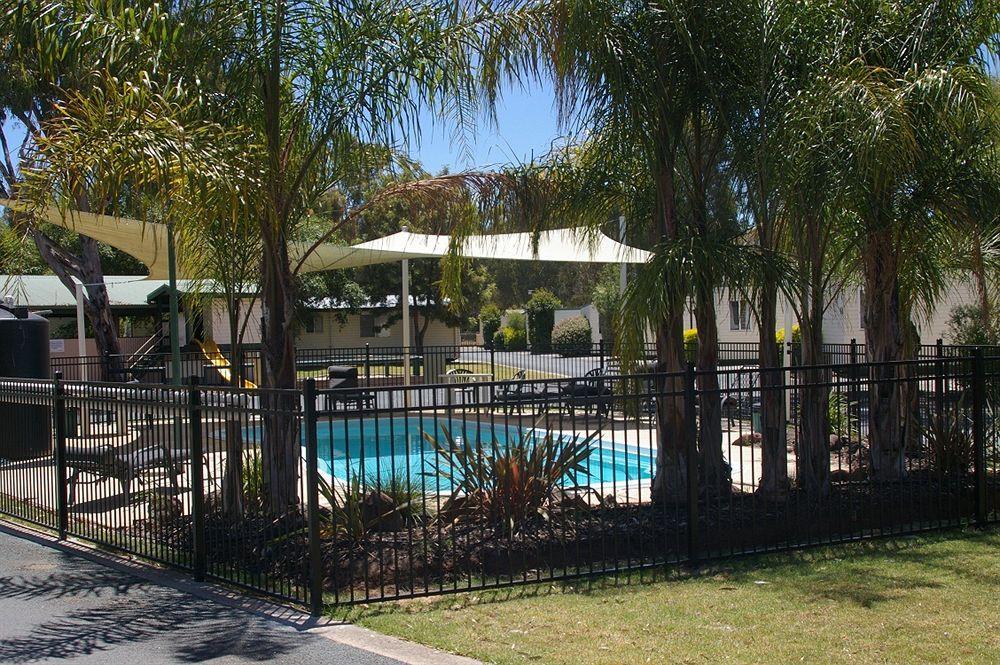 Big4 Moama Holiday Park Esterno foto